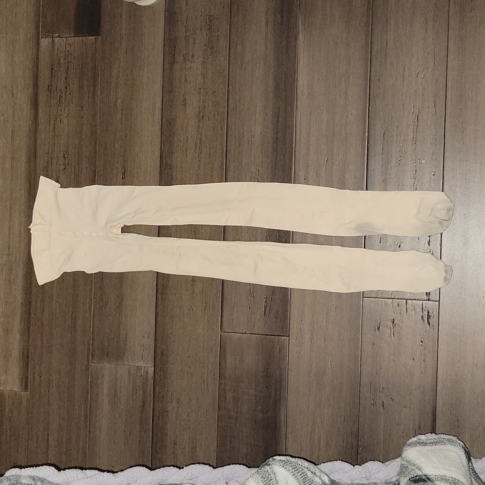 2/$10 Balera Pink Tights